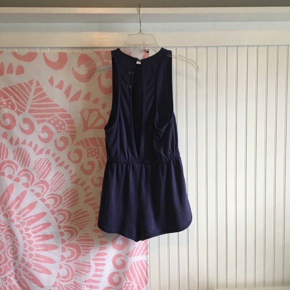 romper - Picture 2 of 2